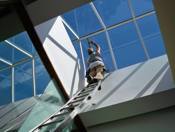 skylights cleaning